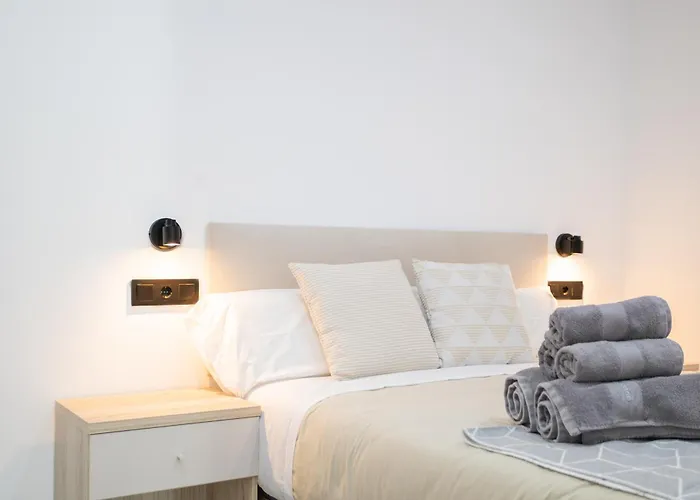Flats-elegante, Junto Al Roig Arena * فالنسيا
